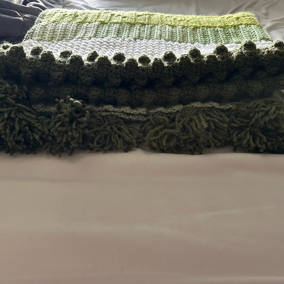 Handmade Forest Canopy Crocheted Blanket - Picture 4 of 4